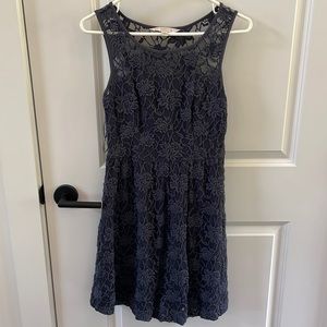 ❤️5/$20 Lauren Conrad lace dress